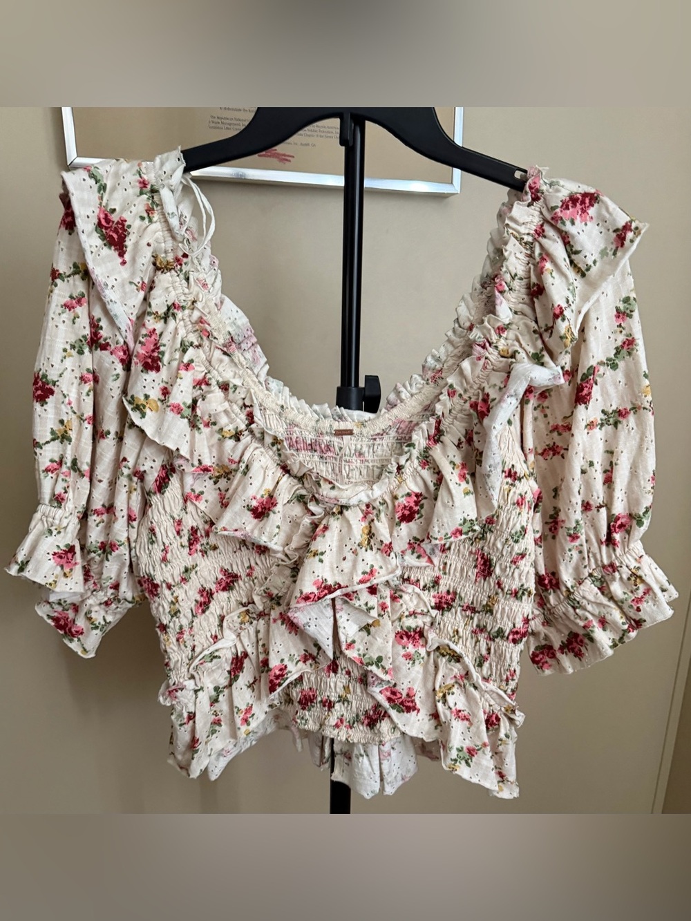 Free People “Favorite Girl” Cream Floral Smocked Ruffle Top Size Large